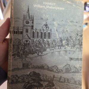 Hamlet- William Shakespeare Book